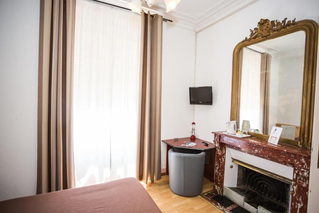 Hotel Des Tourelles Cenevre Oda fotoğraf
