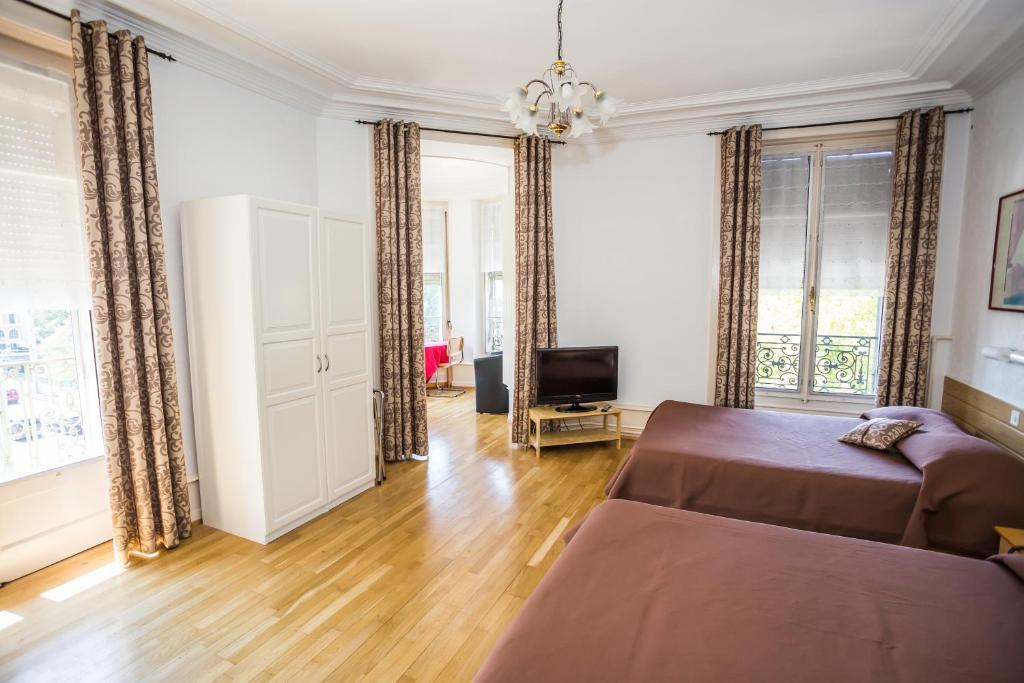Hotel Des Tourelles Cenevre Oda fotoğraf